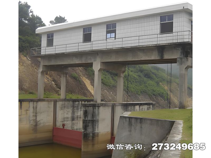 博爾塔拉州輸水泵站閘門